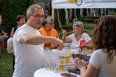 Za poklady Broumovska