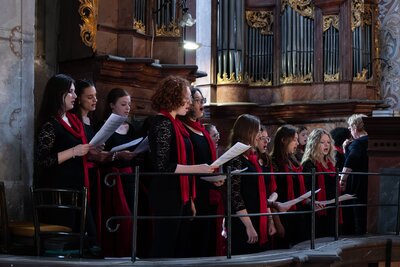 Dívčí komorní sbor Abbellimento