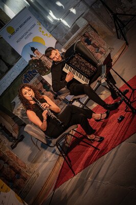 Za poklady Broumovska, Duo Minerva
