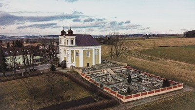 Kostel sv. Prokopa, Bezděkov nad Metují