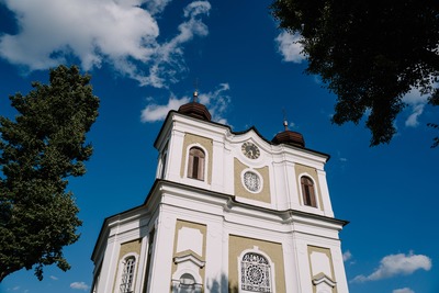 Kostel sv. Prokopa v Bezděkově nad Metují