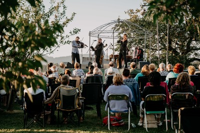 Cimbálová muzika Milana Broučka