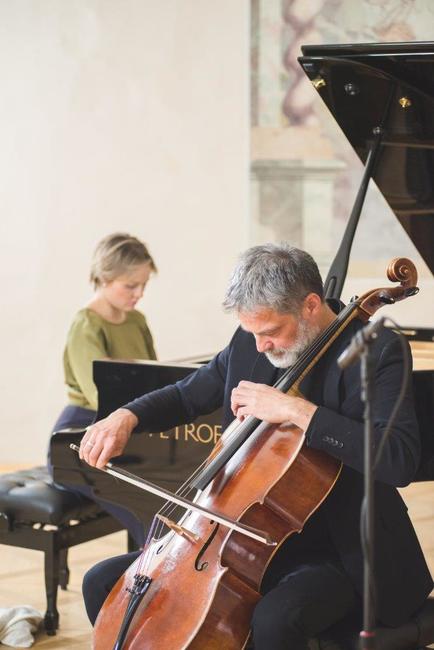 Jiří Bárta, Terezie Fialová