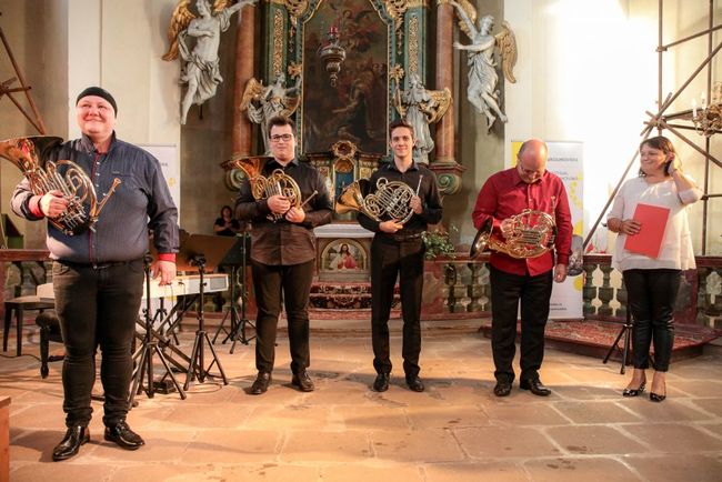 Účastníci a lektoři Letních hornových kurzů