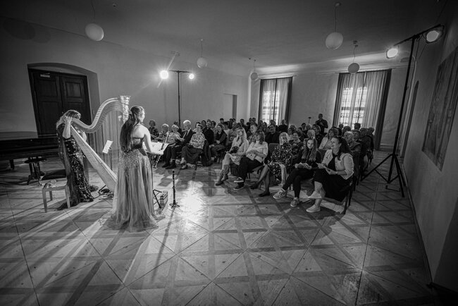 Předehra festivalu: 1. 5 od 18:00h Anna Paulová, Jana Boušková 
