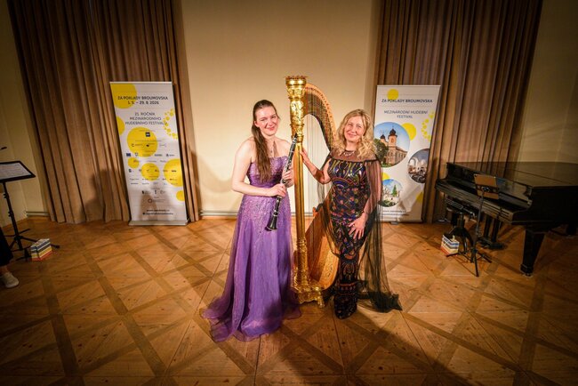 Anna Paulová, Jana Boušková