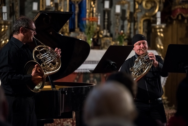 2017 | Saar Berger, Zuzana Rzounková, Petr Hernych, Jana Goliášová